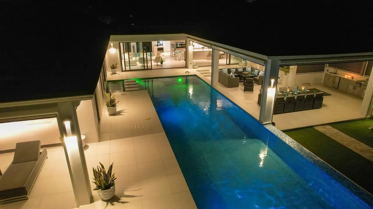 Vip The Beach House Jolly Harbour Villa